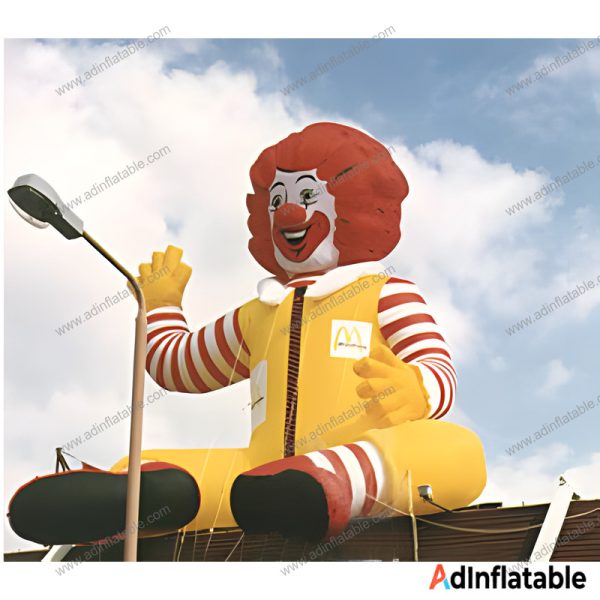 GCar-046 Clown Mascot Cartoon