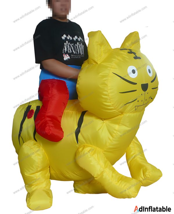 GM-006 Golden Cat Inflatable Moving Cartoon