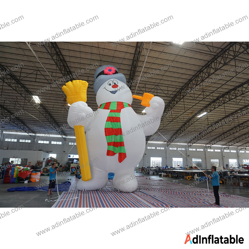 GCar-065 Inflatable Snowman