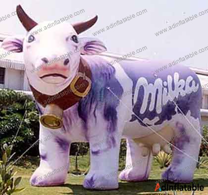GCar-034 Inflatable Cartoon Cow