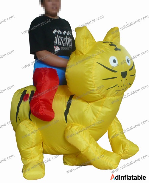 GM-006 Golden Cat Inflatable Moving Cartoon